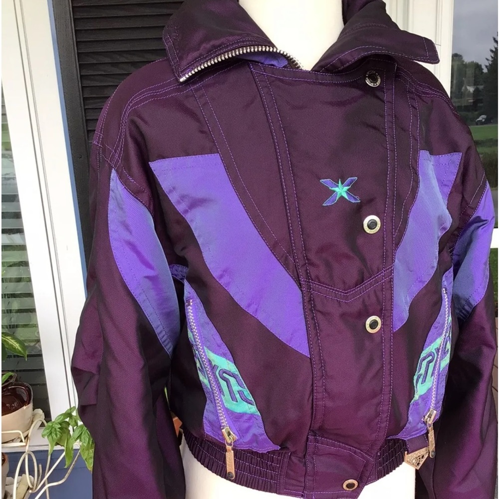 Spyder ski jacket, fitted waist.